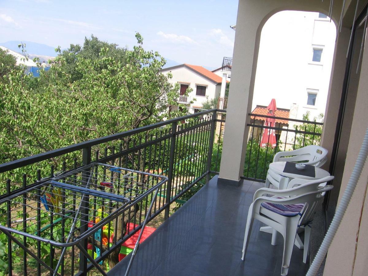 자드라보노 Apartman Valentic 아파트 외부 사진